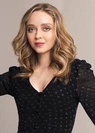 Madeleine Arthur Merchandise: 7 Must‑Have Pieces for Fans