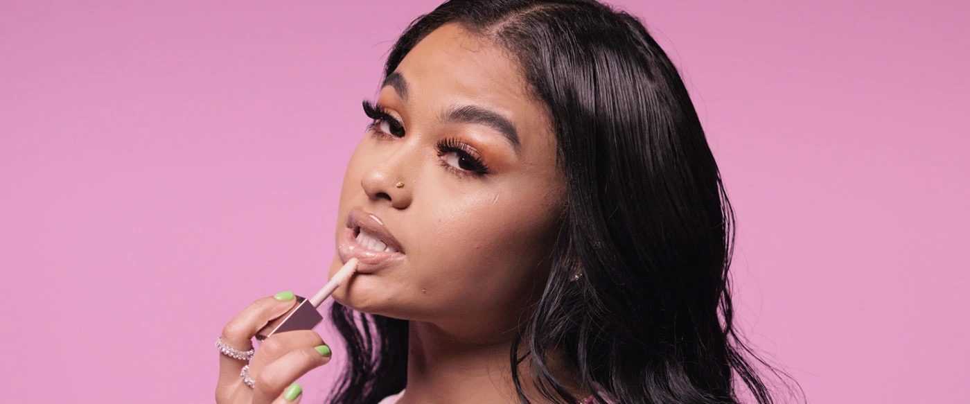 India Love Merchandise: Influencers Turning Passion to Profit