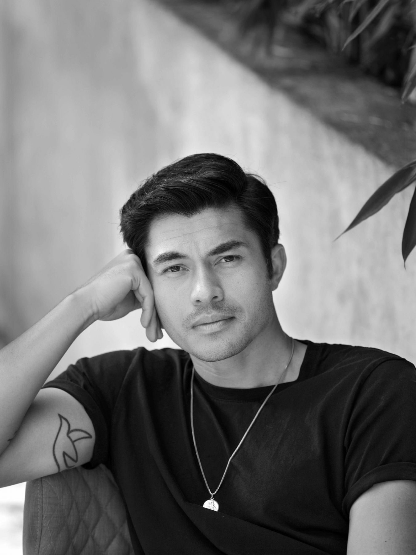 Henry Golding Official Shop: What Every Actor Fan Must See?