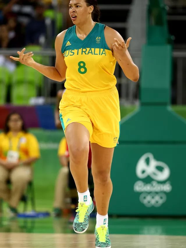 Elizabeth Cambage Official Store: Top Gear for the Court
