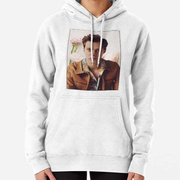 Bill Skarsgard Official Merchandise: Top Picks for Fans