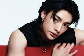 Hyunjin Shop: Meet the Singer Redefining K‑Pop Trends