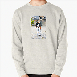 Paloma Elsesser The Best Plus Size Model Paloma Elsesser Sweatshirts