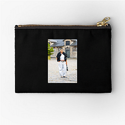 Paloma Elsesser The Best Plus Size Model Paloma Elsesser Zipper Pouches