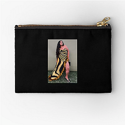 Paloma Elsesser The Body Positivity Queen Paloma Elsesser Zipper Pouches