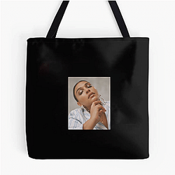 Paloma Elsesser Always Confident Always Inspiring Paloma Elsesser Bags