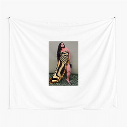 Paloma Elsesser The Body Positivity Queen Paloma Elsesser Tapestries
