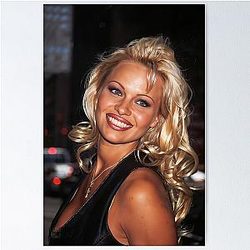 Pamela Anderson Glamour Poster
