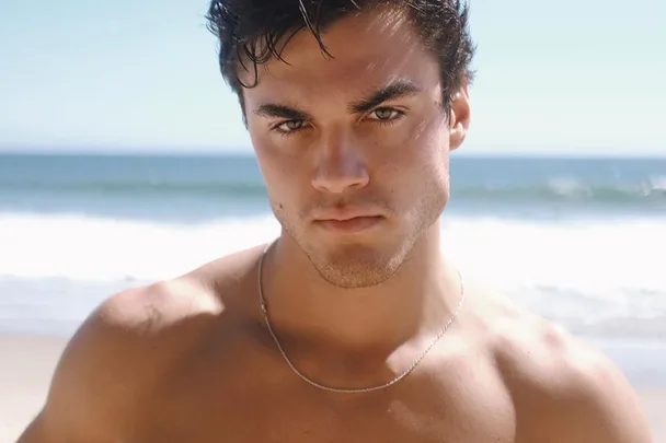 Ethan Dolan Merch: Must‑Have Drops Every YouTuber Fan Craves
