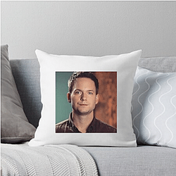Box Office King Patrick J Adams Pillows Cover