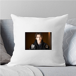 Hollywood Hunk Percy Hynes White Pillows Cover