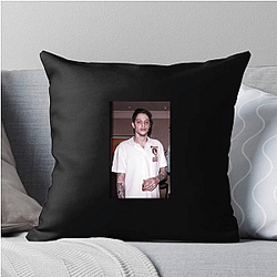 Pete Davidson starred in the film The King of Staten Island Pete Davidson Pillows Cover