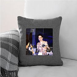 Pete Davidson's humor is often self-deprecating Pete Davidson Pillows Cover