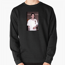 Pete Davidson starred in the film The King of Staten Island Pete Davidson Sweatshirts