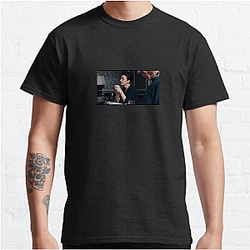 Phantom Thread is a film about love and obsession Phantom Thread T-Shirts
