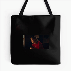 Phantom Thread received an Oscar for costume design Phantom Thread Bags