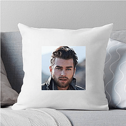 Model Star Pierson Fode Pillows Cover