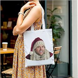 Pierson Fode – Holiday Charm and Cozy Screen Magic Pierson Fode Bags
