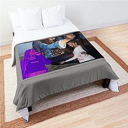 PinkPantheress - Worldwide Star  Comforter