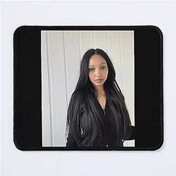 Pinkpantheress  Mouse Pad