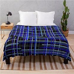 Plave linije na crnoj podlozi  Throw Blanket