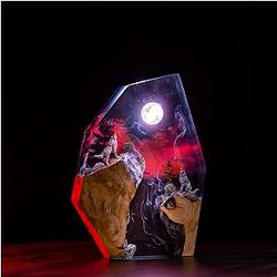 Epoxy Lamp - Custom Night Light Hunter's Moon - Breakwooden BR2812