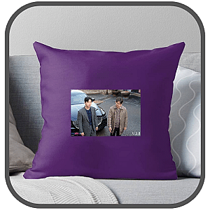 Queen Mantis Pillows Cover
