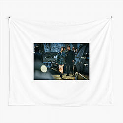 Queen Mantis has an intriguing plot Queen Mantis Tapestries