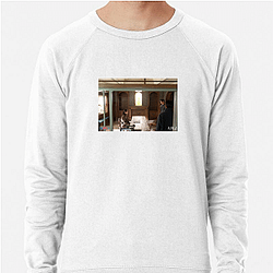 Queen Mantis will keep viewers guessing Queen Mantis Sweatshirts
