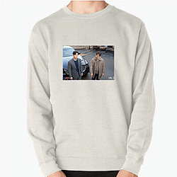 Queen Mantis is a suspenseful thriller Queen Mantis Sweatshirts