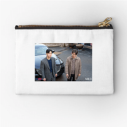 Queen Mantis is a suspenseful thriller Queen Mantis Zipper Pouches