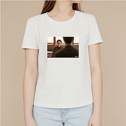 Queen Mantis explores a puzzling crime Queen Mantis T-Shirts