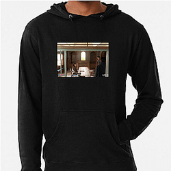 Queen Mantis will keep viewers guessing Queen Mantis Hoodies