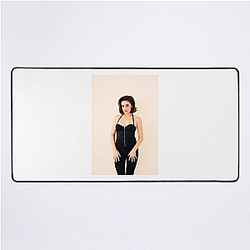 Rachel Sennott Beyond The Screen Rachel Sennott Mouse Pads