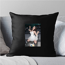 Rachel Sennott A True Masterpiece Rachel Sennott Pillows Cover