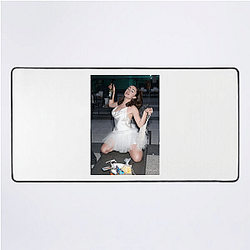 Rachel Sennott A True Masterpiece Rachel Sennott Mouse Pads