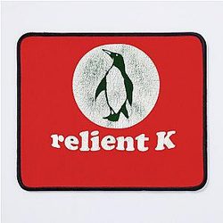 relient k penguin Essential T-Shirt Mouse Pad