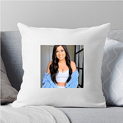 Lifestyle Content Maven Remi Cruz Pillows Cover
