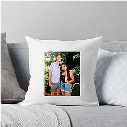 Remi Cruz Unforgettable Vlogs Remi Cruz Pillows Cover