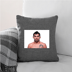 Bantamweight King Renan Barao Pillows Cover