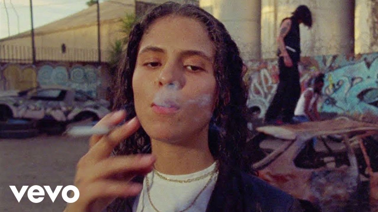070 Shake Official Shop: Singer’s Top Must‑Have Gear