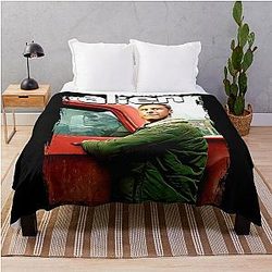 Resident Alien Series Art Perfect Fan Throw Blanket