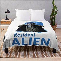 Resident Alien Xmas Gift Throw Blanket