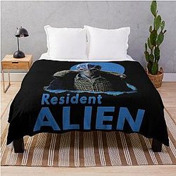 Resident Alien Graphic Christmas Gift Fan Throw Blanket