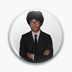 Richard Ayoade chilling on a pin