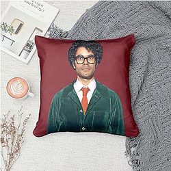 Richard Ayoade - Travel Man Host Richard Ayoade Pillows Cover