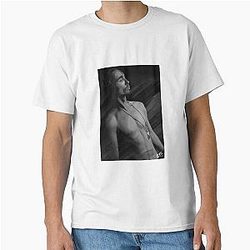 Robert Sheehan classic T-Shirt