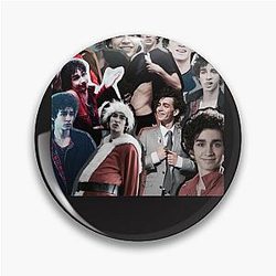 Nathan Young - Robert Sheehan - Misfits Pin