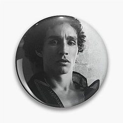 Robert Sheehan Aesthetic Pin