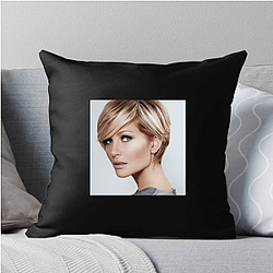 Robin Wright is an American actress Robin Wright Pillows Cover